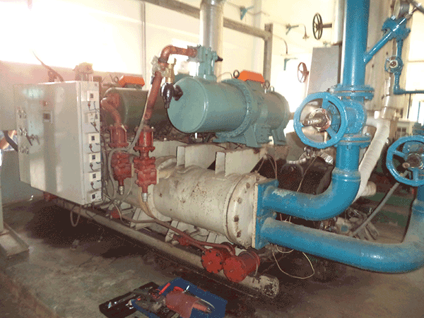 Thay Máy nén lạnh Century